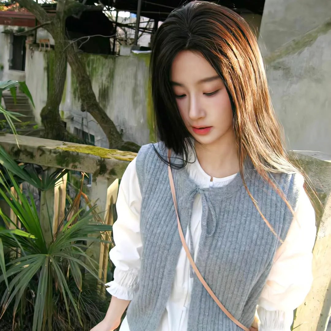 盛总别追了，她是你夫人